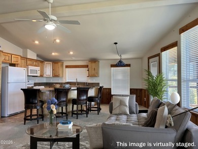 Back on the market through no fault of sellers! Buyers' - photo 27