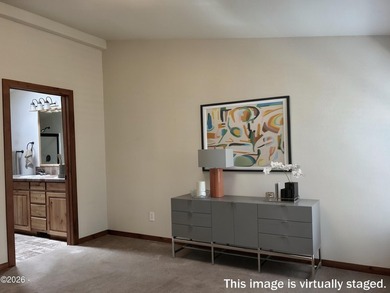 Back on the market through no fault of sellers! Buyers' - photo 31
