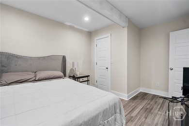 Exquisitely remodeled and move-in ready in prestigious Ardsley - photo 34