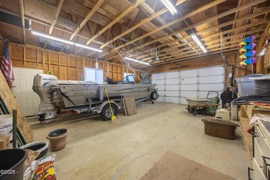 Back on the market through no fault of sellers! Buyers' - photo 37