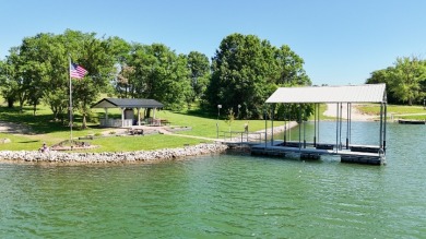 Highly Improved 2 Waterfront Lots with 268' m/l of Waterfront. - photo 6