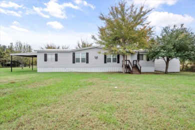 NO HOA! NO RESTRICTIONS! 8 plus acres of country serenity. - Lake Home For Sale in Streetman, Texas