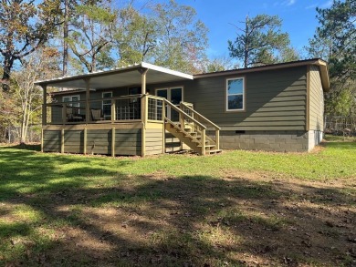 Lake Home For Sale in Sparta, Georgia