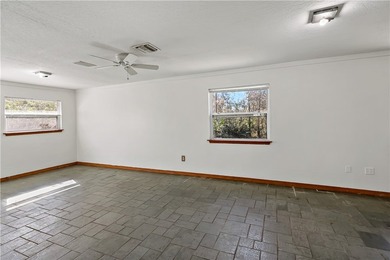 This stunning property offers a perfect blend of privacy and - photo 12