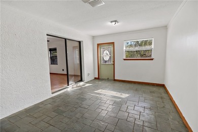 This stunning property offers a perfect blend of privacy and - photo 14