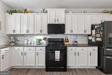 Welcome to 266 Shoals Bridge Road in the highly sought-after - photo 15