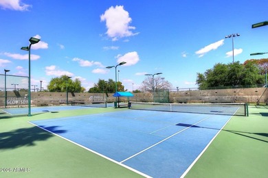 Lakefront living at Scottsdale Bay Club, a gated luxury - photo 30