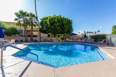 Lakefront living at Scottsdale Bay Club, a gated luxury - photo 38