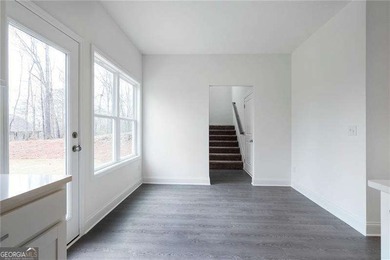***FANTASTIC NEW CONSTRUCTION! 3 Bed 3 Bath Ranch style plan - photo 16
