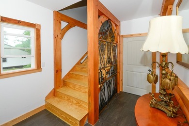 Welcome to Naples! *The Naples Barn* is a unique property that - photo 7