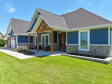 Grand Lake O the Cherokees Home For Sale in Grove Oklahoma