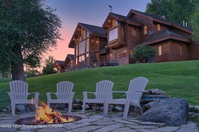 Designed by prominent architect Paul Wuestoff, this riverfront - photo 4