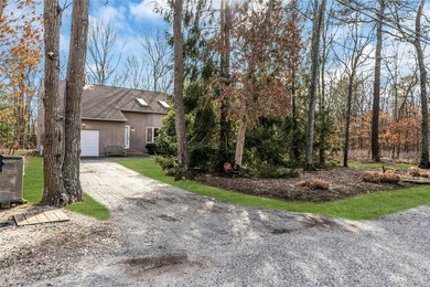 Country Living , Not Far from Water, Over 1 Acre, 4 Bedrooms, 2 - photo 1