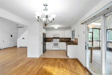Country Living , Not Far from Water, Over 1 Acre, 4 Bedrooms, 2 - photo 8