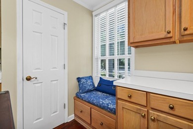 Charming island home w/ stunning marsh views! Nestled among the - photo 12