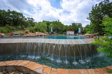 Welcome to Dancing Bear, where over two acres of lush Texas Hill - photo 36