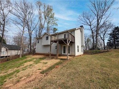 Great location in North Hall-just minutes from Lake Lanier - photo 41