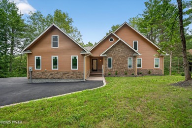 (private lake, pond, creek) Home For Sale in Milford Pennsylvania