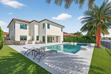 (private lake, pond, coastal) Home Active Under Contract in Parkland Florida