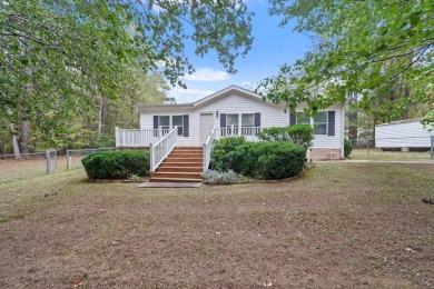 Lake Home For Sale in Eatonton, Georgia