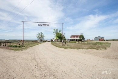 A Horse Lover's Paradise - Live, Ride, and Relax All in One