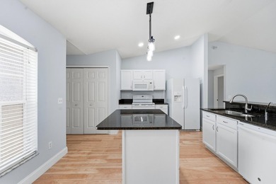 This charming single-story home in the heart of Port St. Lucie - photo 9