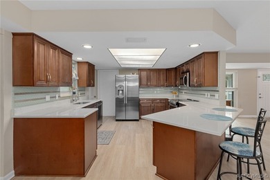 Welcome to Riverhaven Village in beautiful Homosassa! This - photo 11