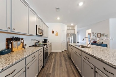 BETTER THAN NEW!!!Built 2023 on a PREMIUM LOT you can move right - photo 12