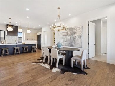 Discover the epitome of refined living at Wilshire Point, a - photo 14