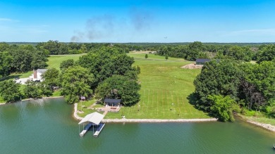 Highly Improved 2 Waterfront Lots with 268' m/l of Waterfront. - photo 1