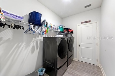 BETTER THAN NEW!!!Built 2023 on a PREMIUM LOT you can move right - photo 21
