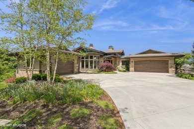 Lake Home For Sale in Lake Winnebago, Missouri