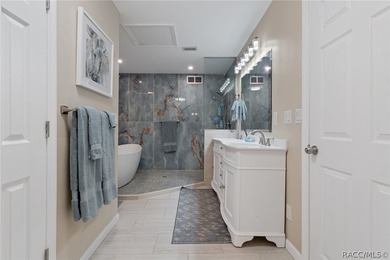 Welcome to Riverhaven Village in beautiful Homosassa! This - photo 24