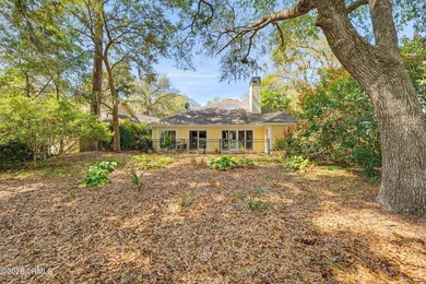 One level living on prestigious Dataw Island! This beautifully - photo 28