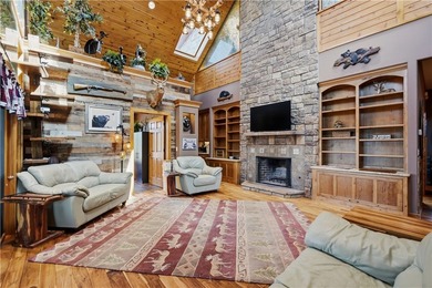 *Gated Mountaintop Luxury Compound on 37 acres - Three Homes - photo 9