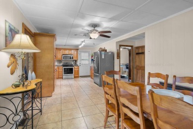 Smith Lake - Dave Wilson Circle, 3 BR, 2 BA, wooded lot, gentle - photo 10