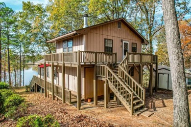 Lake Sinclair Home For Sale in Eatonton Georgia