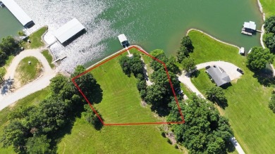 Highly Improved 2 Waterfront Lots with 268' m/l of Waterfront. - photo 14