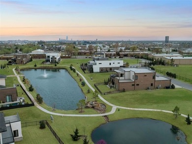 Discover the epitome of refined living at Wilshire Point, a - photo 46