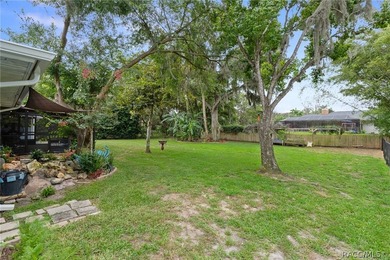 Welcome to Riverhaven Village in beautiful Homosassa! This - photo 50