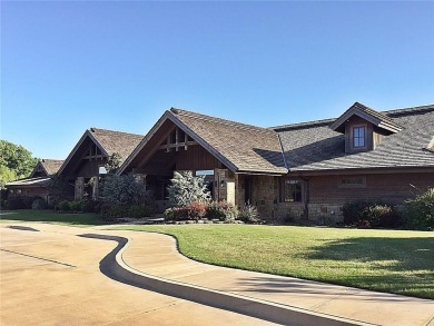 JUST TWO BLOCKS FROM LAKE TEXOMA. Great interior lot on almost a - photo 8