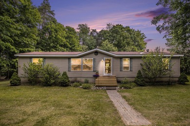 Welcome to 2255 River Road - a truly unique and secluded - photo 4