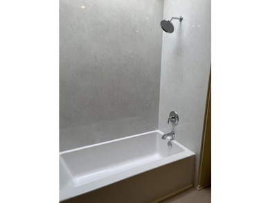 7500 Regency Dr - photo 16