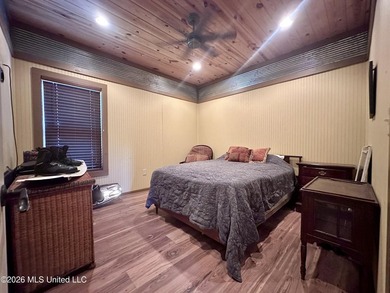 Welcome to Wolf Lake living at its finest! Conveniently located - photo 18