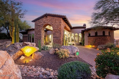 Panoramic views of city lights and Camelback Mountain define - photo 1