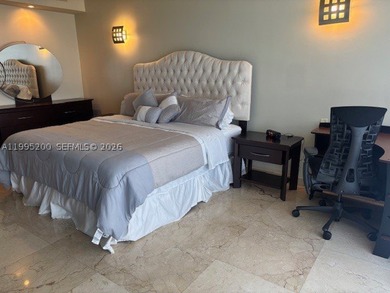 Rarely available PH unit in the Highrise Decoplage Condominium - photo 23