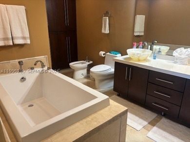 Rarely available PH unit in the Highrise Decoplage Condominium - photo 24