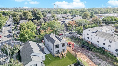 Welcome to this beautiful semi attached brand new construction - photo 31