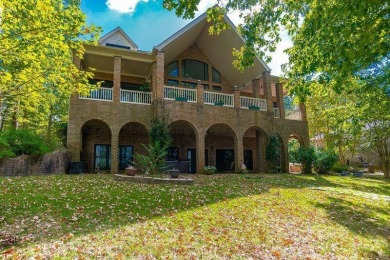 Nestled in one of Smith Lake's most sought-after gated - photo 4