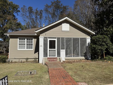 Lake Martin Home For Sale in Alexander City Alabama